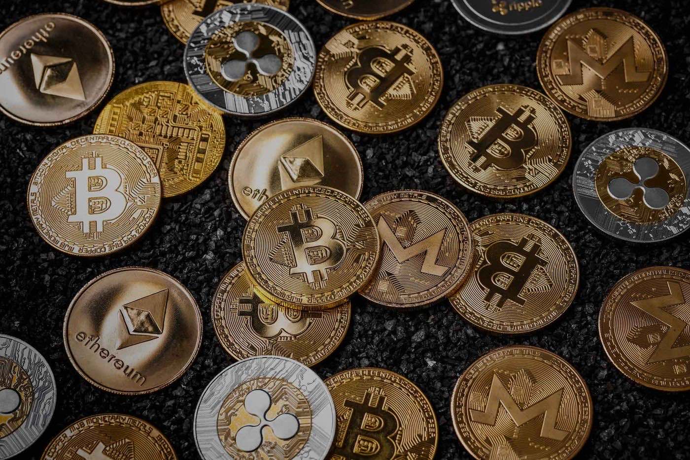 Bitcoin and Blockchain: a challenge for our legal systems